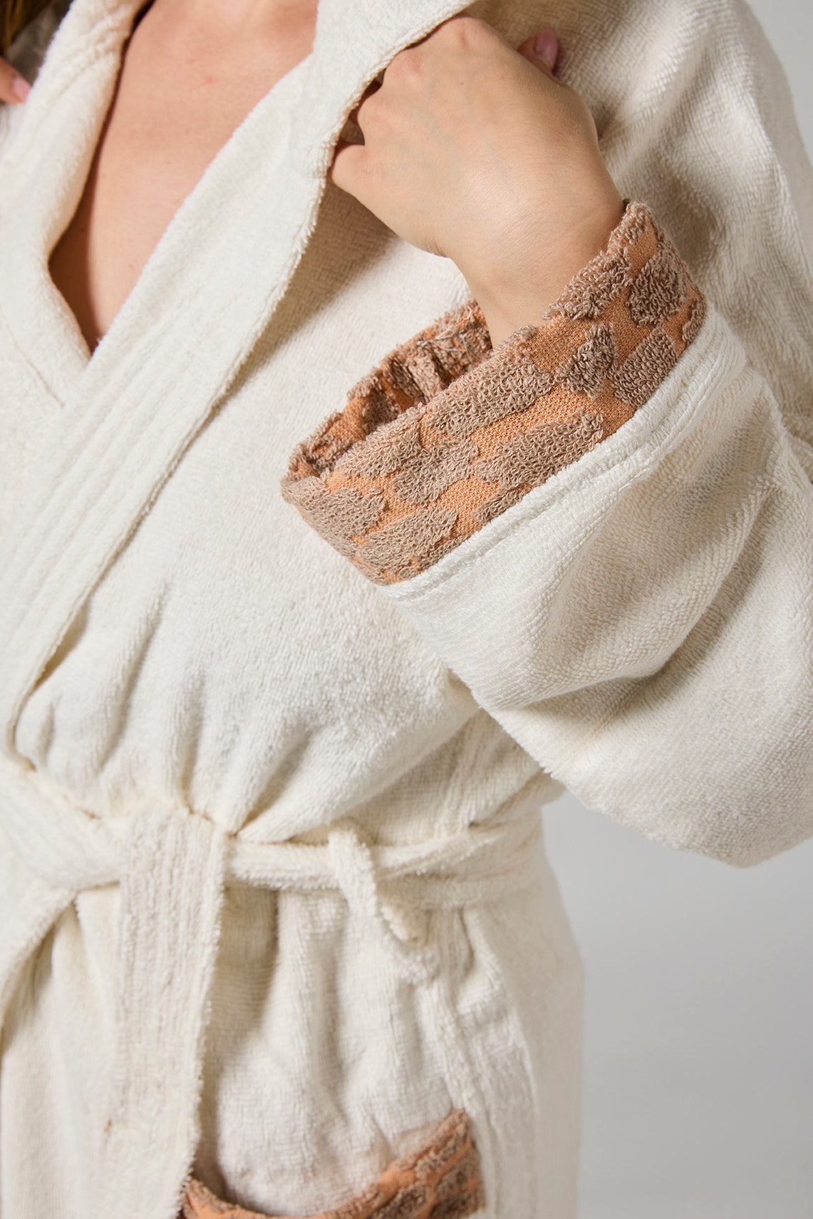 Accappatoio Croco ALV by Alviero Martini – Spugna di Cotone 450 gsm con Cappuccio