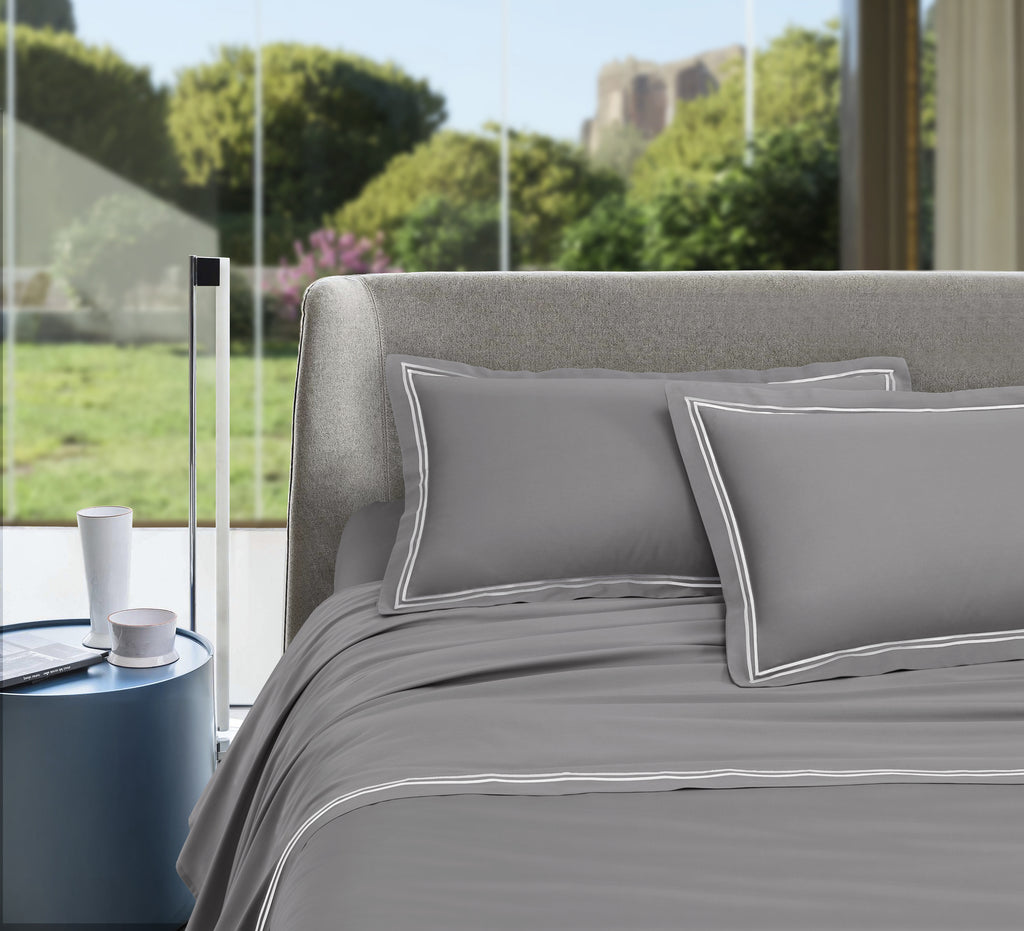 Completo Letto Matrimoniale in Raso 400 Fili con bordino Satin – ALV by Alviero Martini