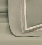 Completo Letto Matrimoniale in Raso 400 Fili con bordino Satin – ALV by Alviero Martini