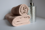 Set Asciugamani Bagno 1+1 in Spugna di Cotone 450 gr – Viso e Ospite Morbidi Multicolore